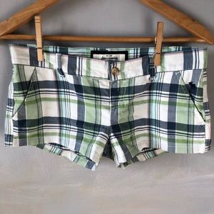 abercrombie plaid shorts